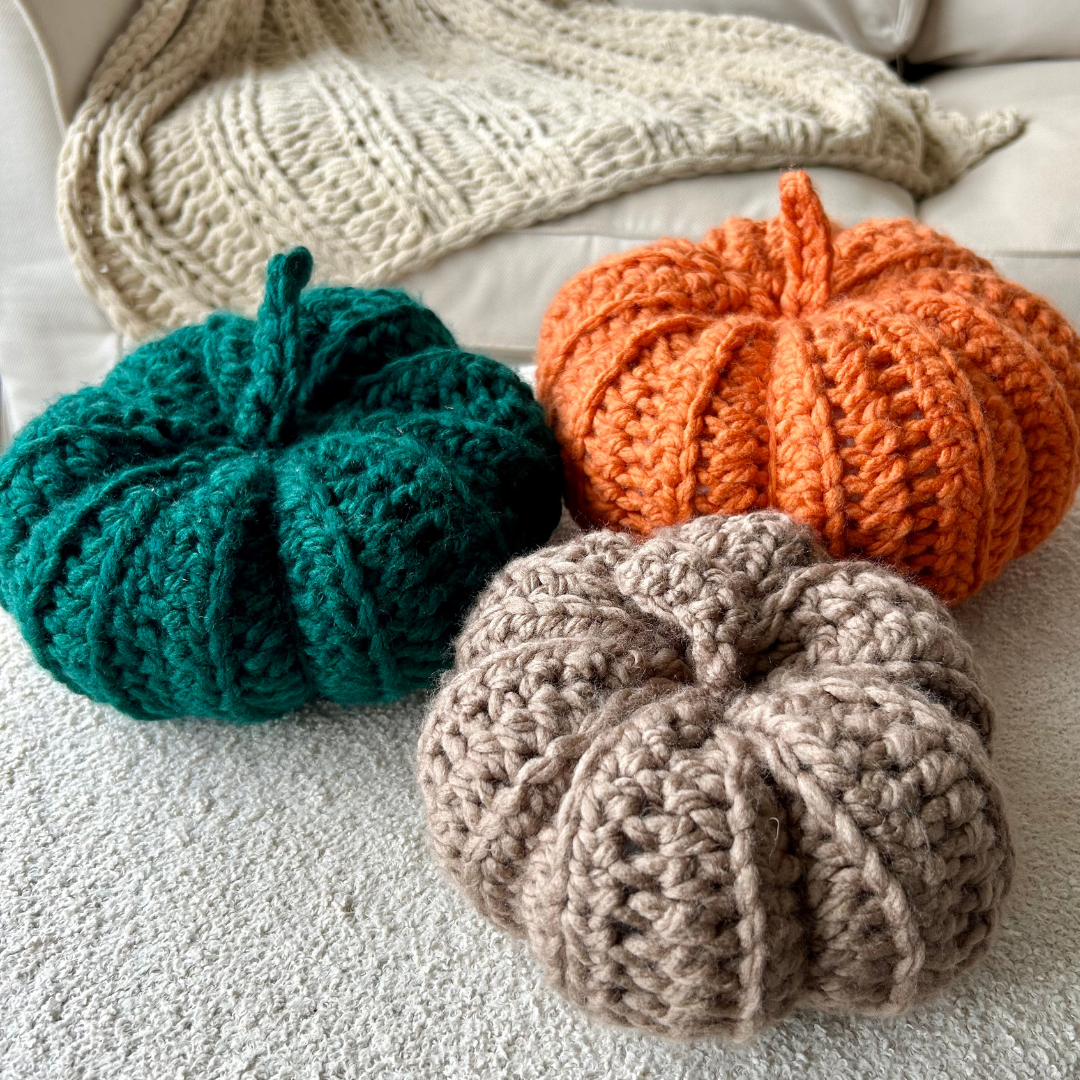 crochet pumpkin pattern | beginner friendly crochet pattern | autumn | fall pumpkins