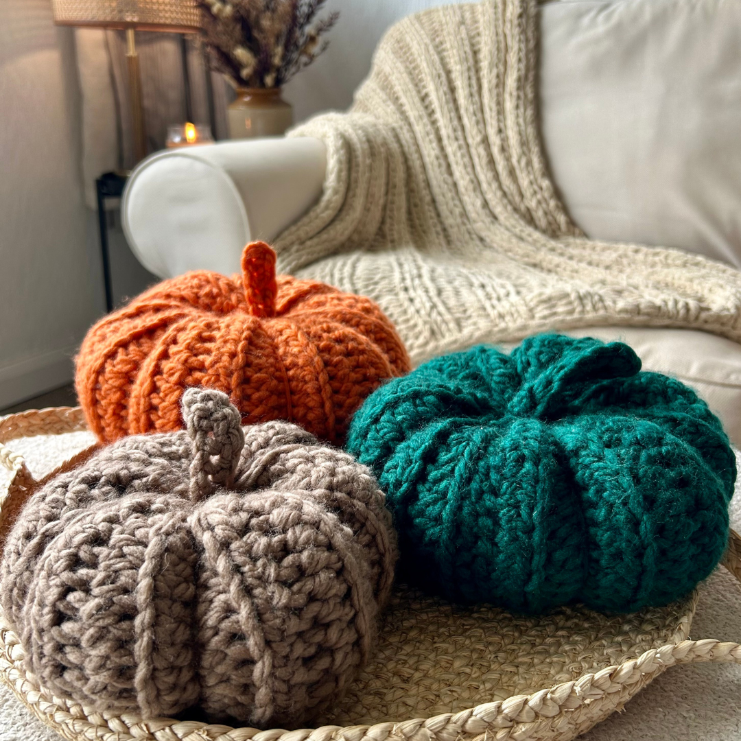 crochet pumpkin pattern | beginner friendly crochet pattern | autumn | fall pumpkins