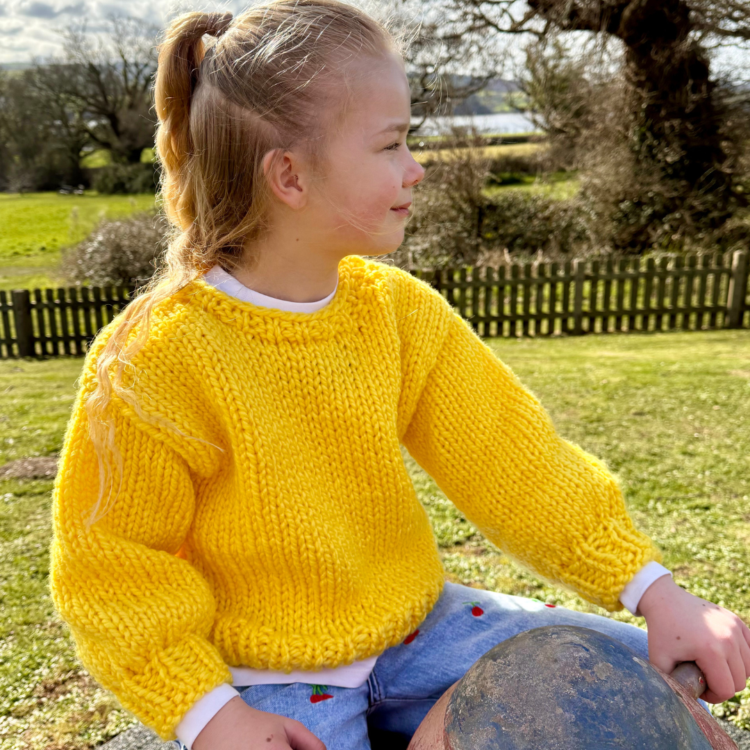 Mini chunky jumper knitting pattern | digital knitting pattern | easy Childs jumper pattern | kids sweater