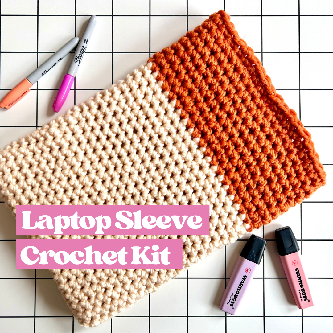 beginner friendly crochet kit - laptop sleeve - learn how to crochet