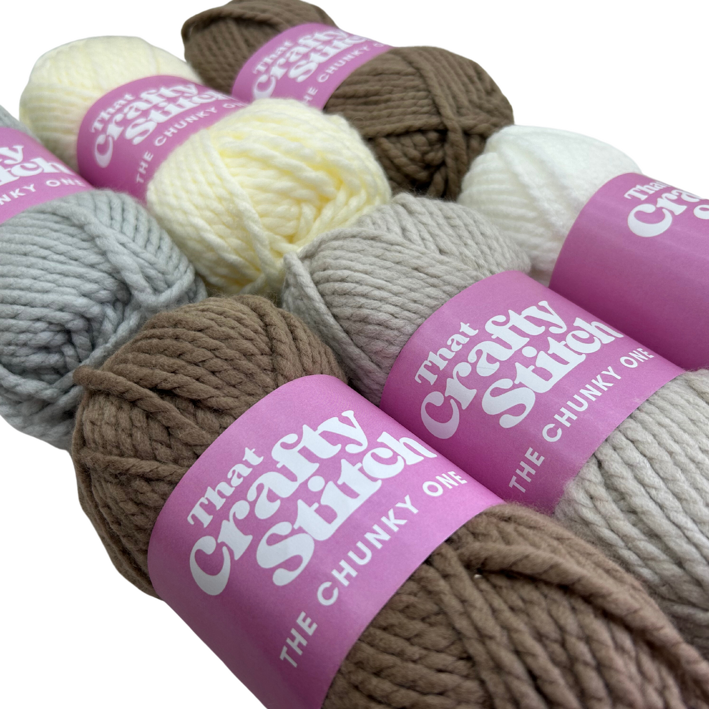 Neutral super chunky yarn bundle