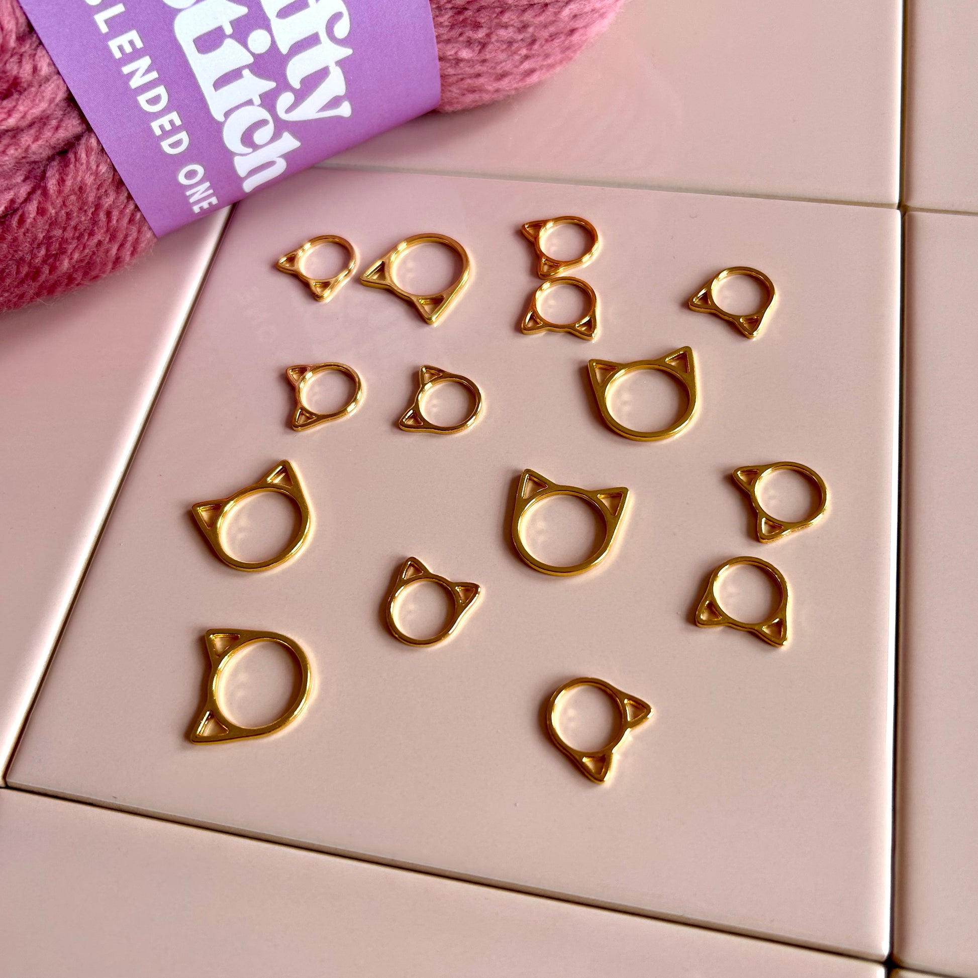 Gold metal cat shaped stitch markers - set of 10