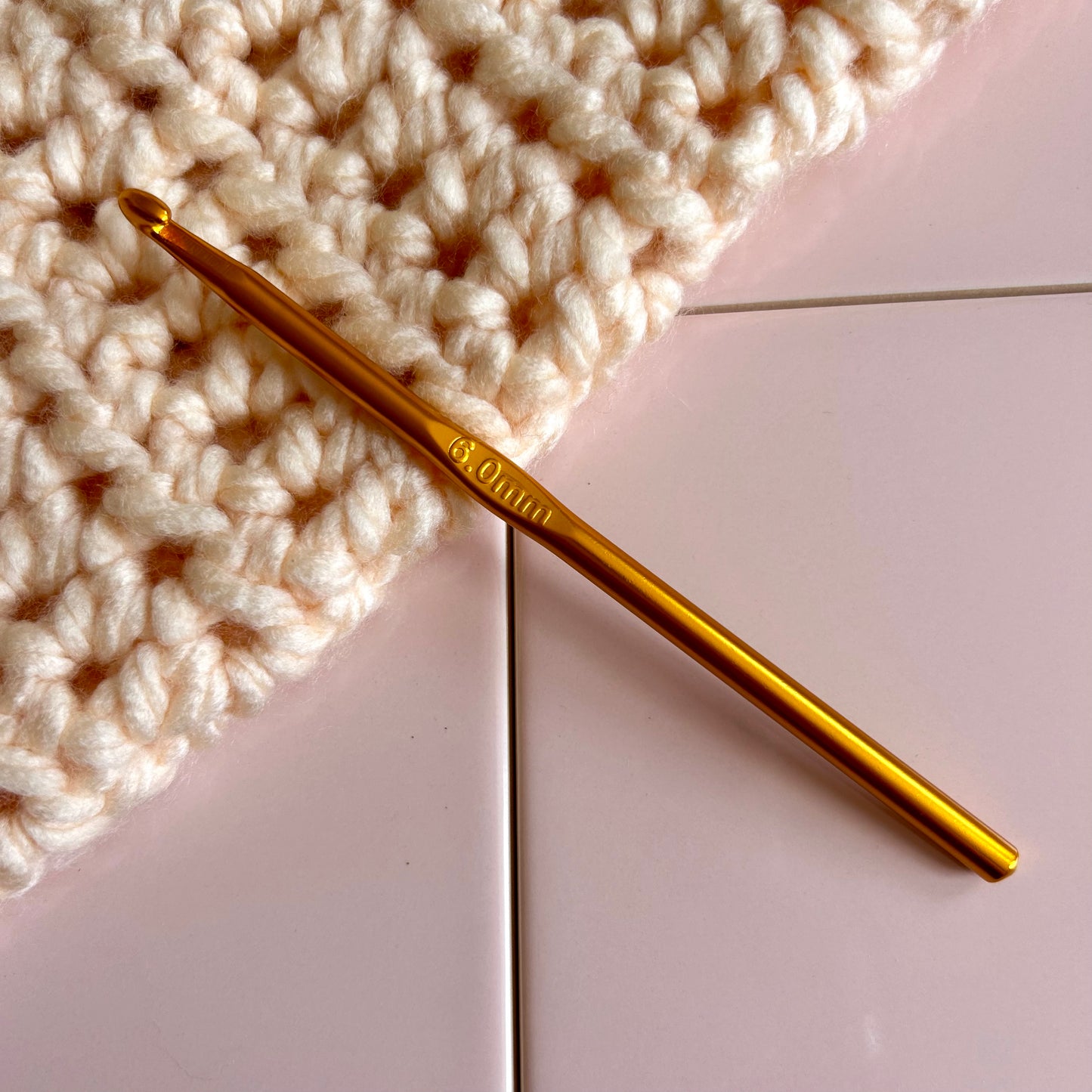 Metal crochet hook | 6mm