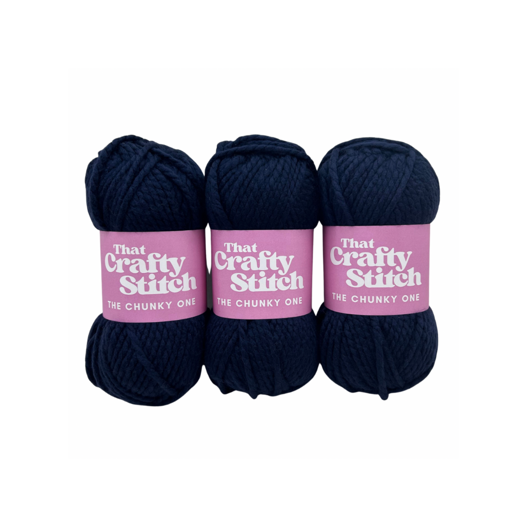 Navy Super chunky yarn bundle
