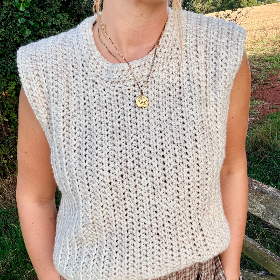 Sophie sweater vest digital crochet pattern | chunky vest crochet pattern | autumn crochet