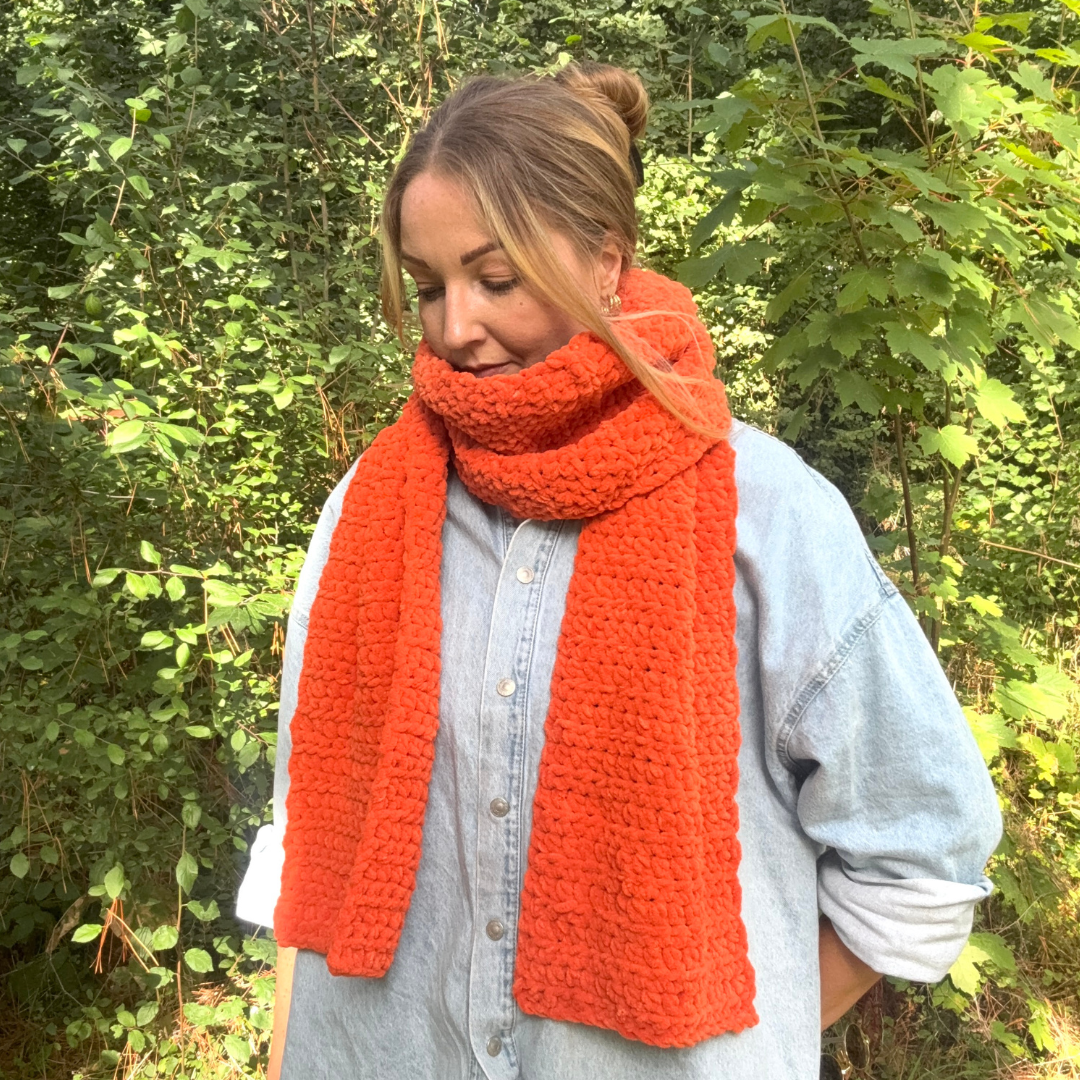 squishy chenille crochet scarf kit | complete DIY crochet scarf kit | squishy scarf