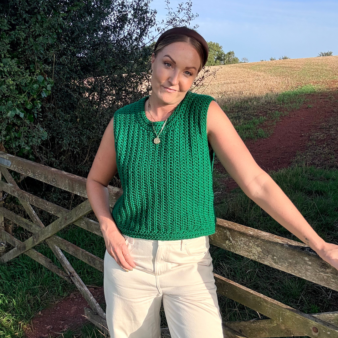 Sophie sweater vest digital crochet pattern | chunky vest crochet pattern | autumn crochet