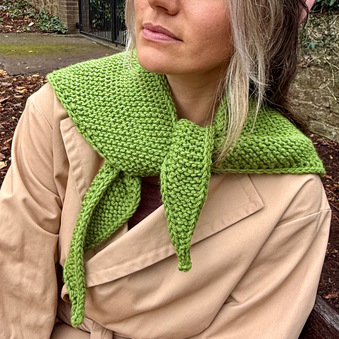Scout scarf knitting pattern | triangle scarf knit pattern | digital knitting pattern