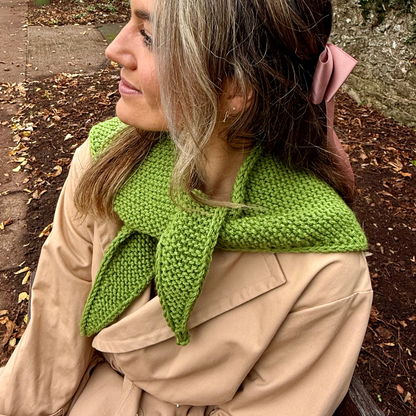 Triangle scarf knitting kit | beginner friendly knit kit | I-cord edge knitted scarf kit