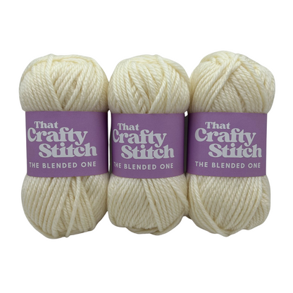 super chunky wool blend yarn vanilla / cream 