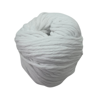 Snow White chunky cotton yarn