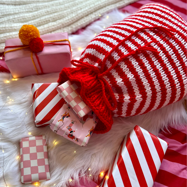 stripe Santa sack knit kit