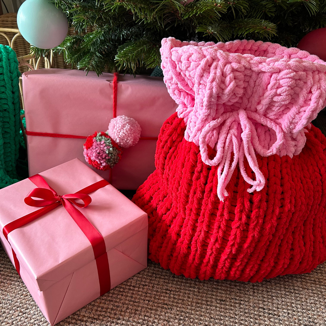 squishy santa sack knit kit