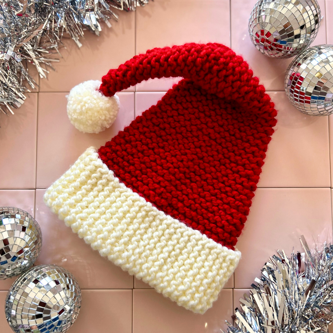 Chunky santa hat knitting pattern | easy Santa hat | giant data hat knitting pattern | digital download