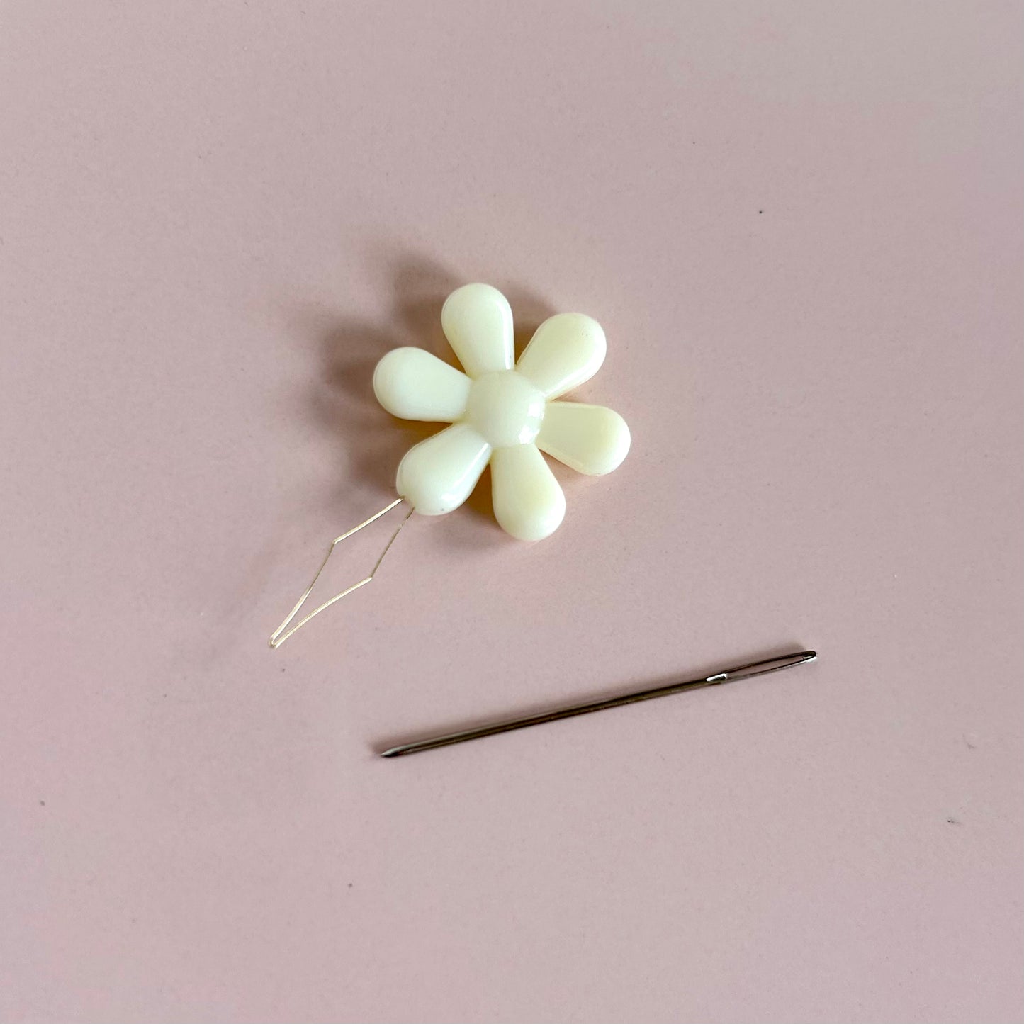 flower needle threader and 3 embroidery needles