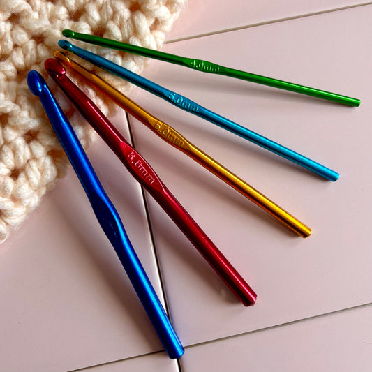 metal crochet hook | crochet tools | coloured metal crochet hook