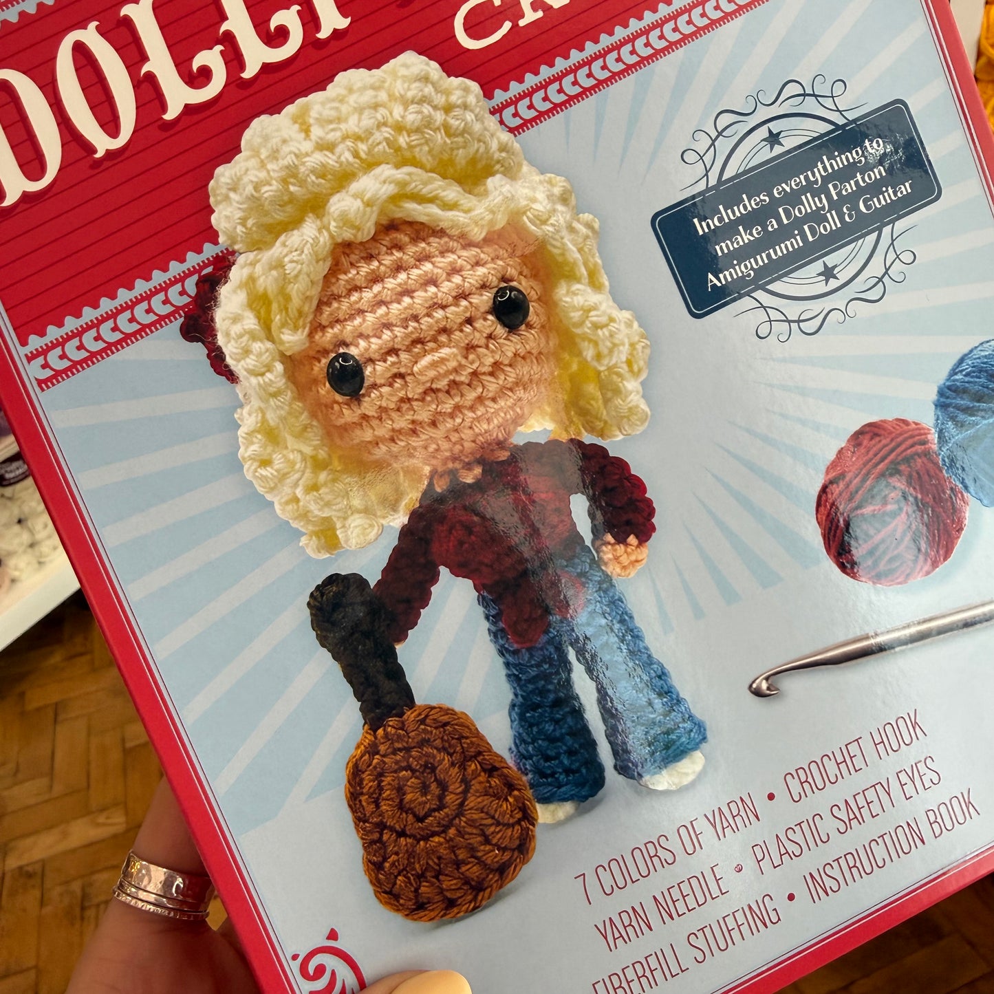 CROCHET KIT - Dolly Parton