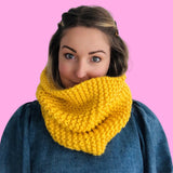beginner friendly snood knit kit